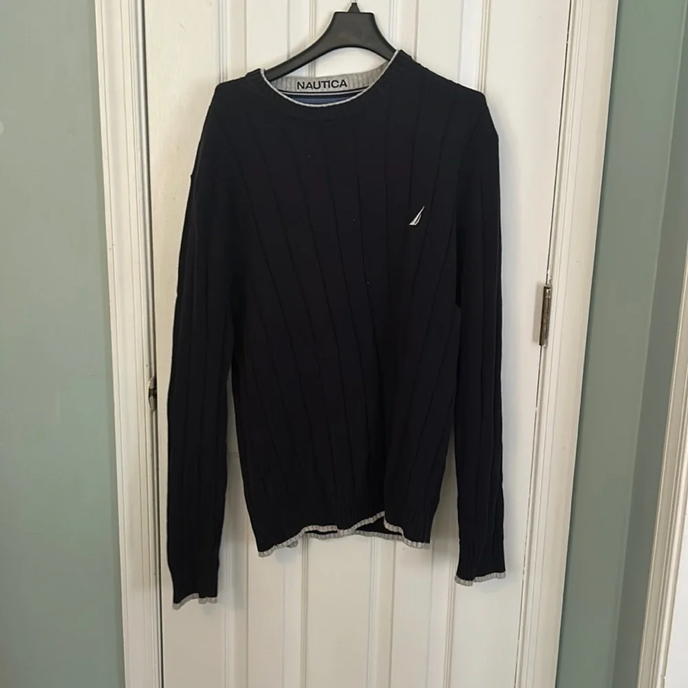 Navy long sleeve sweater